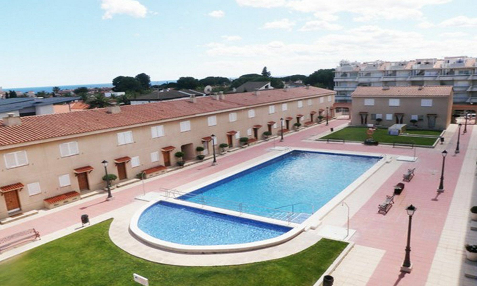 Apartsalou Cambrils Jupiter Экстерьер фото